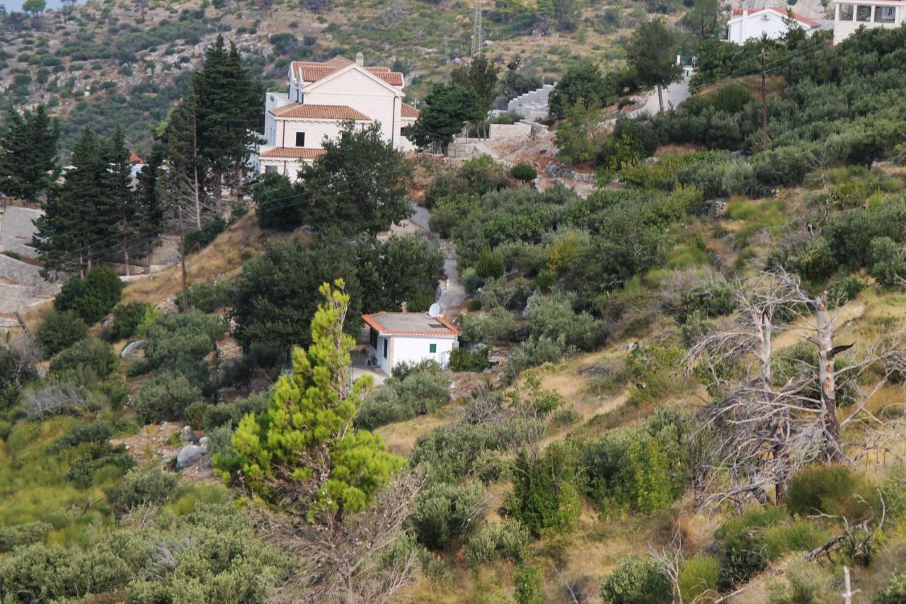 Villa " Davorka" พอดโกรา ภายนอก รูปภาพ